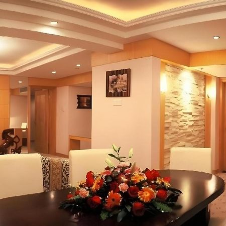 Golden Lustre Hotel Shenzhen Exterior foto